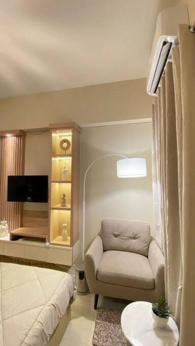 Apartemen Bale Hinggil VVIP Studio Apartment in Surabaya