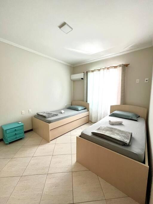 Residencial Caravelas - Apto Completo 150m da Praia Apartment in Porto Belo