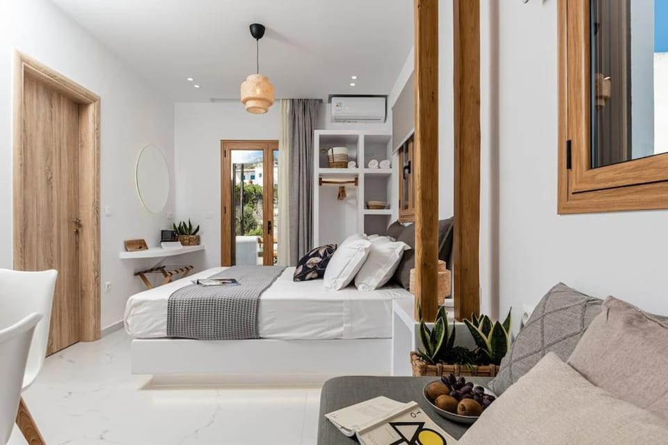 Saronada Studio Apartment in Naxos, Naxos and Lesser Cyclades, Greece