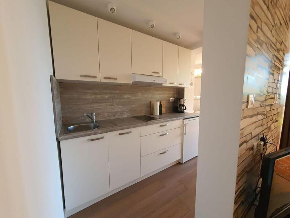 Kitchen or kitchenette, Other