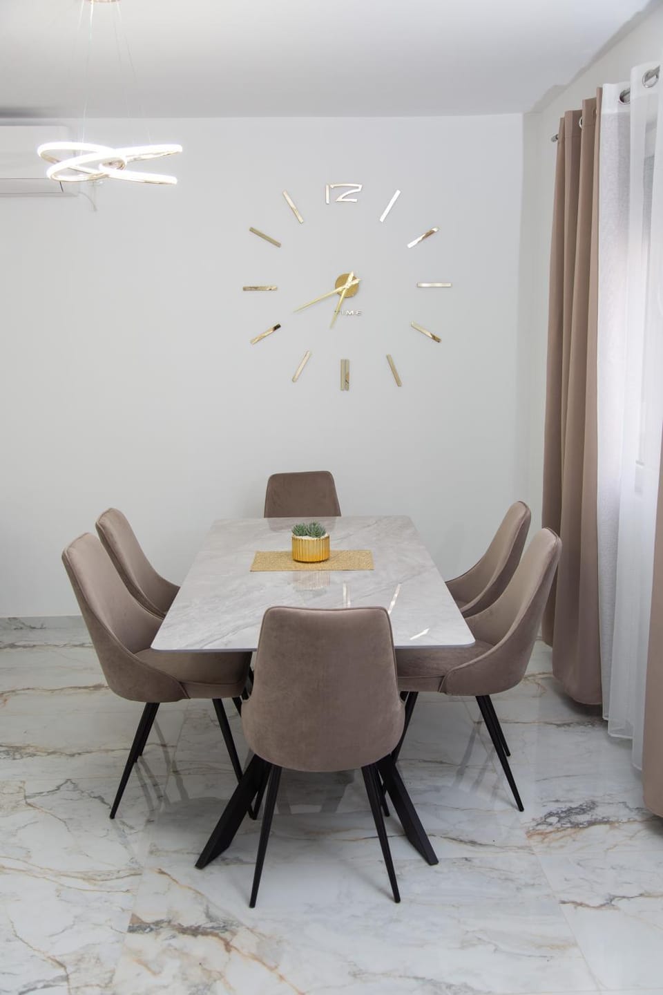 TWINS DREAMs HOUSE Villa in Montenegro