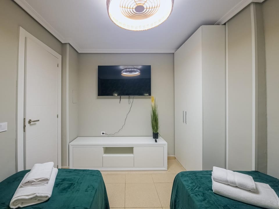 TV and multimedia, Bedroom