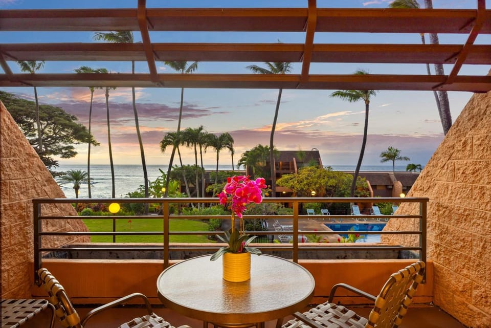 Kuleana Club #315 - Ocean View - 1 bedroom 1 bathroom - 2nd Floor House in Napili-Honokowai