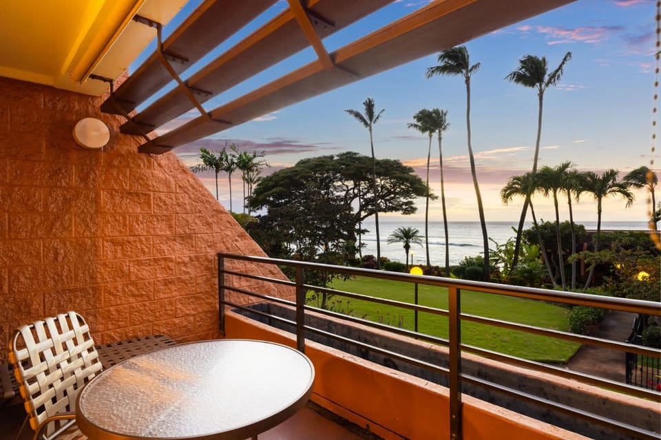 Kuleana Club #315 - Ocean View - 1 bedroom 1 bathroom - 2nd Floor House in Napili-Honokowai