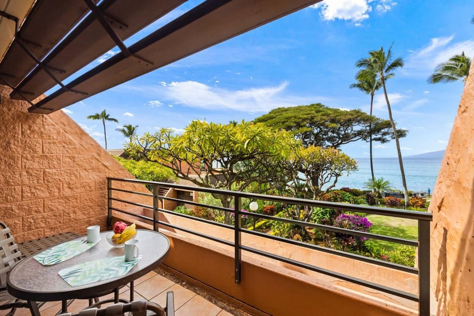 Kuleana Club #509 - Ocean View - 1 bedroom & 1 bathroom - 2nd Floor House in Napili-Honokowai