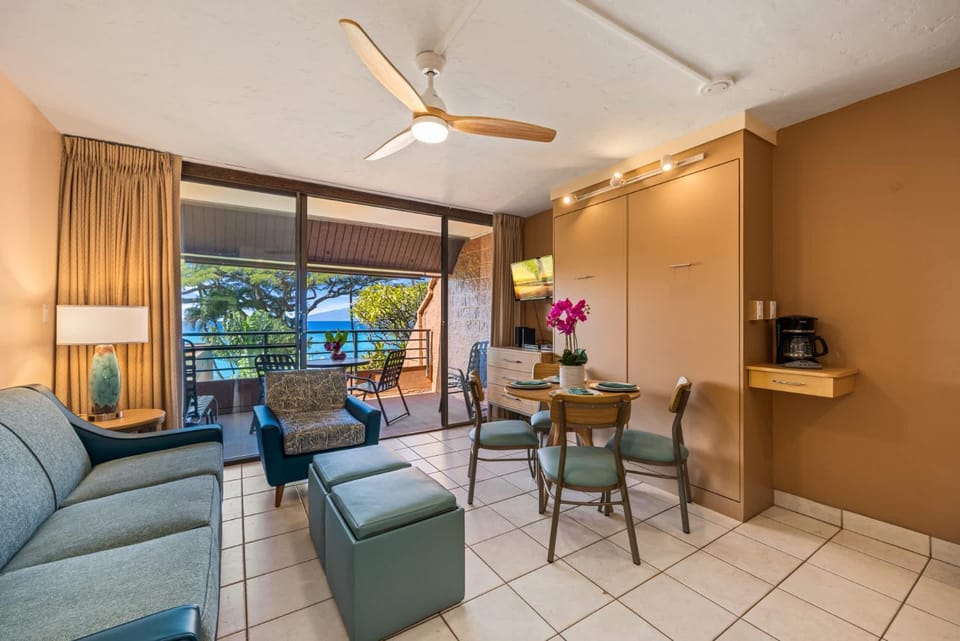 Kuleana Club #511 - Ocean View -1 bedroom 1 bathroom - 2nd Floor House in Napili-Honokowai