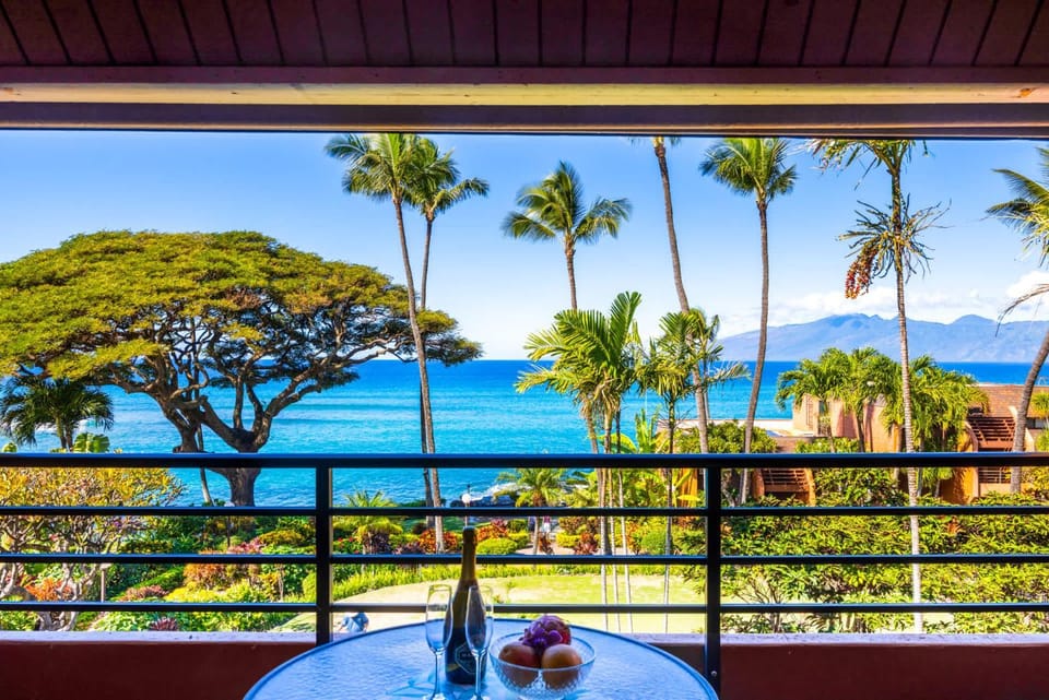 Kuleana Club #513 - Ocean View -1 bedroom & 1 bathroom - 3rd Floor House in Napili-Honokowai