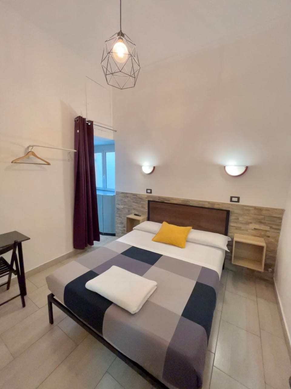 Overseas Guesthouse Bed and Breakfast in Rome