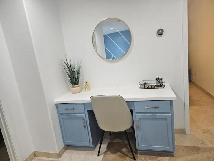 Resort style Retreat ! New Pool , Spa and Game room Villa in Indio