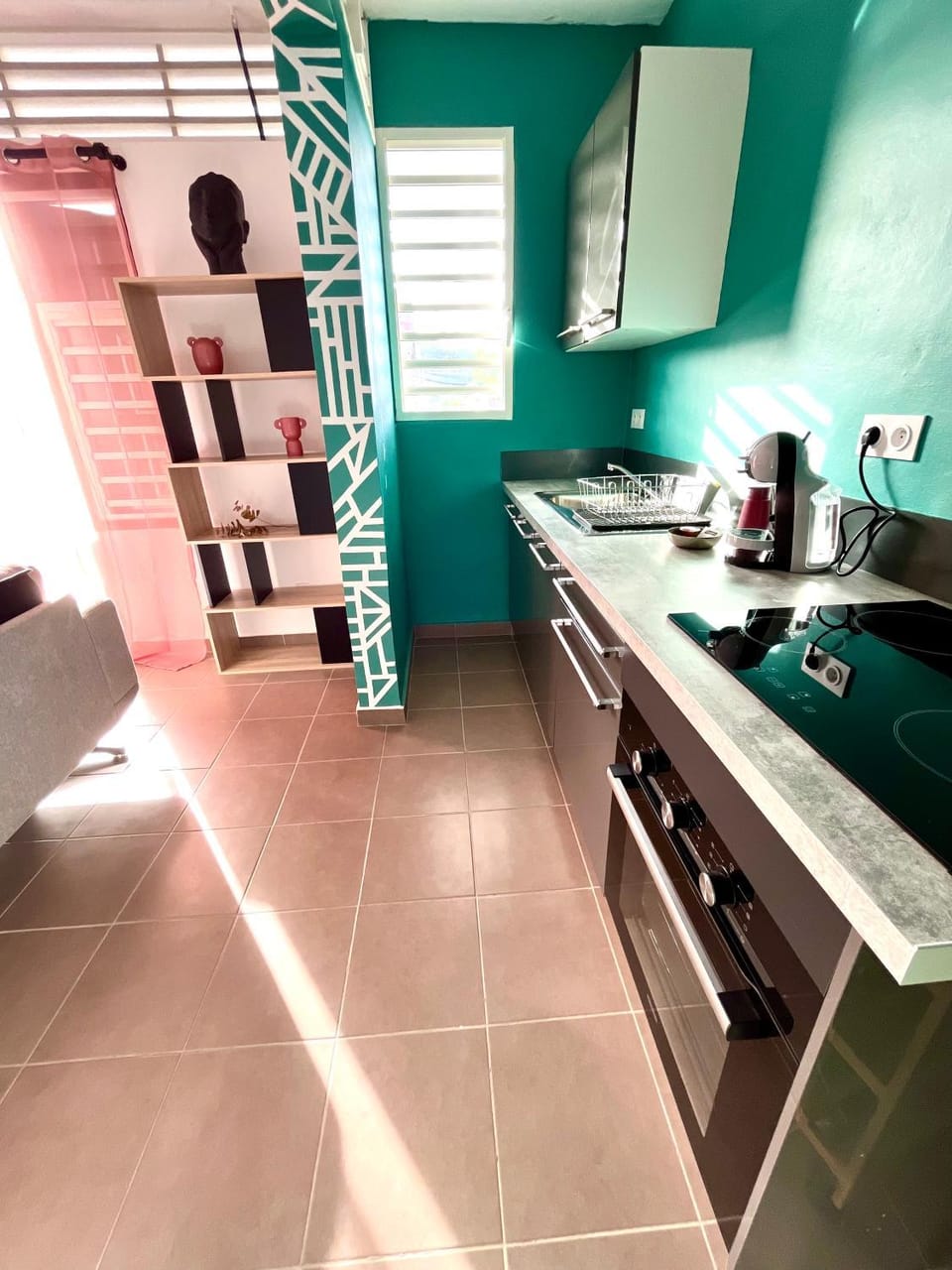 Kitchen or kitchenette, pet friendly, stove