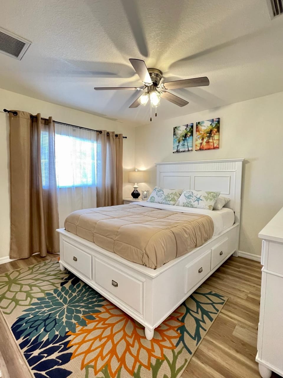 Cozy 3 Bedroom Vacation Home House in North Port