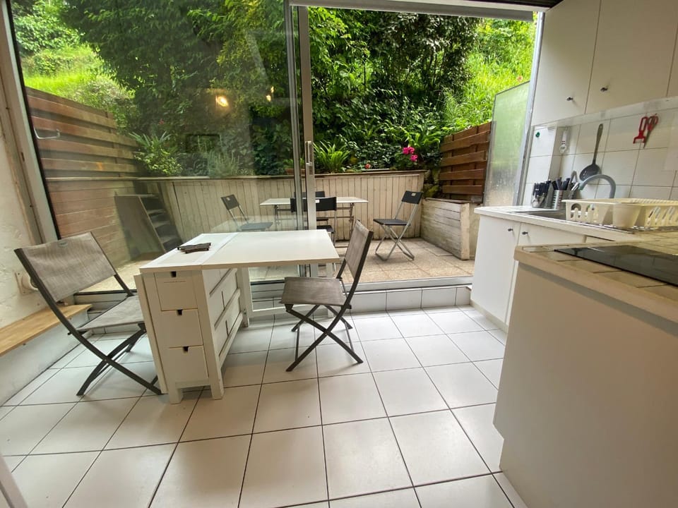 Studio cosy avec terrasse, proche Parc Mauresque et plage - FR-1-374-225 Apartment in Arcachon