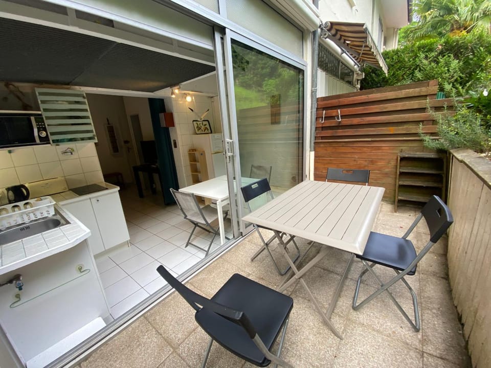 Studio cosy avec terrasse, proche Parc Mauresque et plage - FR-1-374-225 Apartment in Arcachon