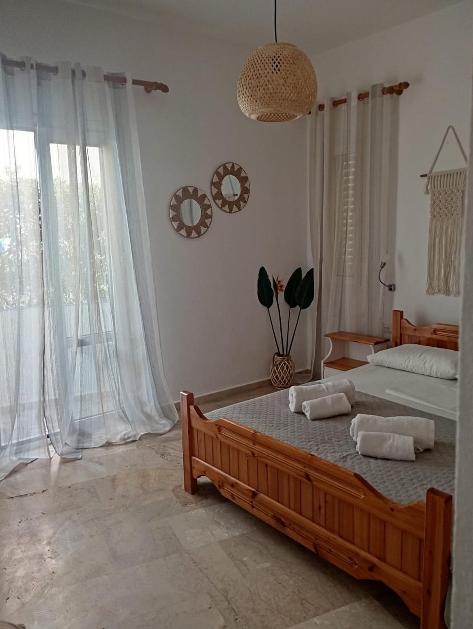 Spacious Apartment Garden View Partial Seaview Apartment in Lasithi