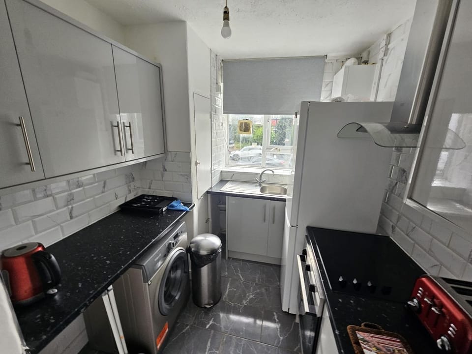 oven, stove, washing machine, kitchen