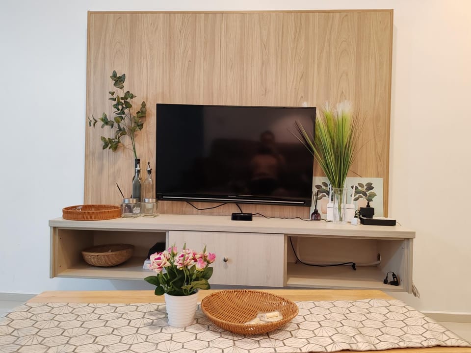 Communal lounge/ TV room, TV and multimedia, Evening entertainment