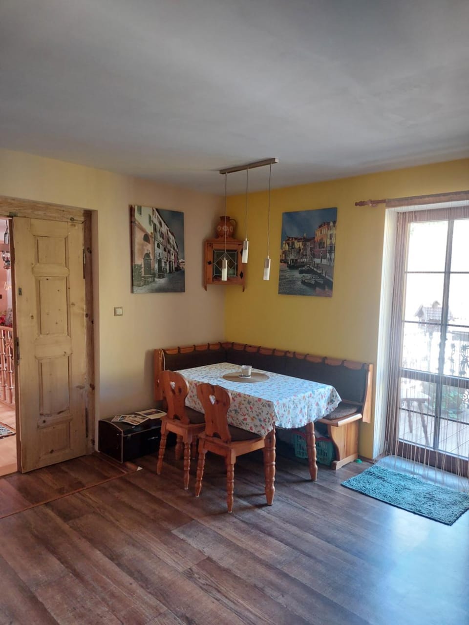 Dining area, Breakfast