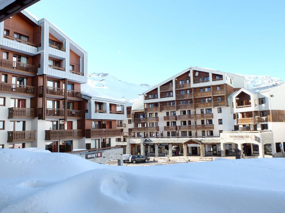 Résidence Hameau Du Borsat 1& 2 - Studio rénové · Pied des pistes · Proche Commerce MAE-2071 Apartment in Tignes