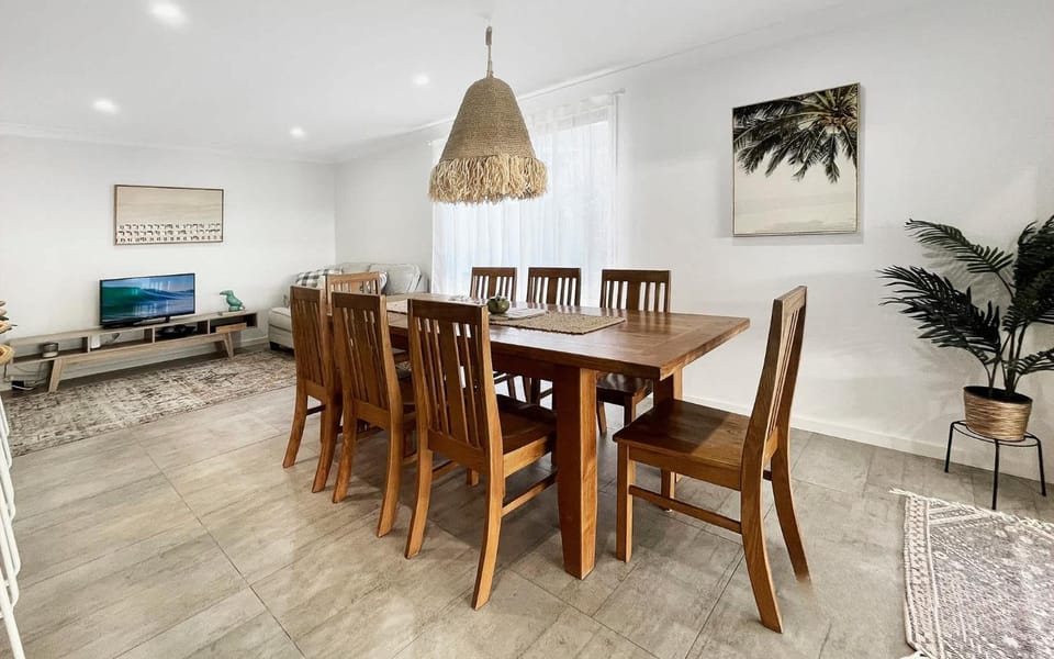 Oak Flats Escape House in Wollongong