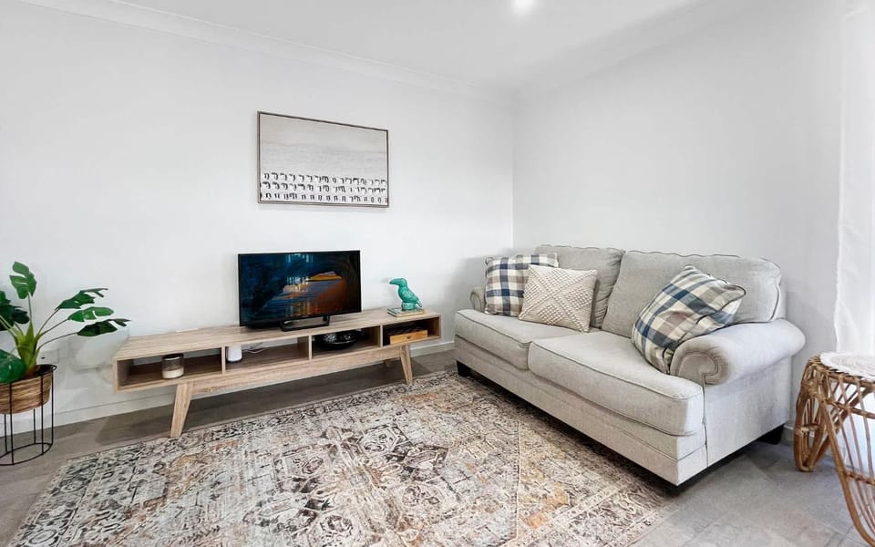 Oak Flats Escape House in Wollongong