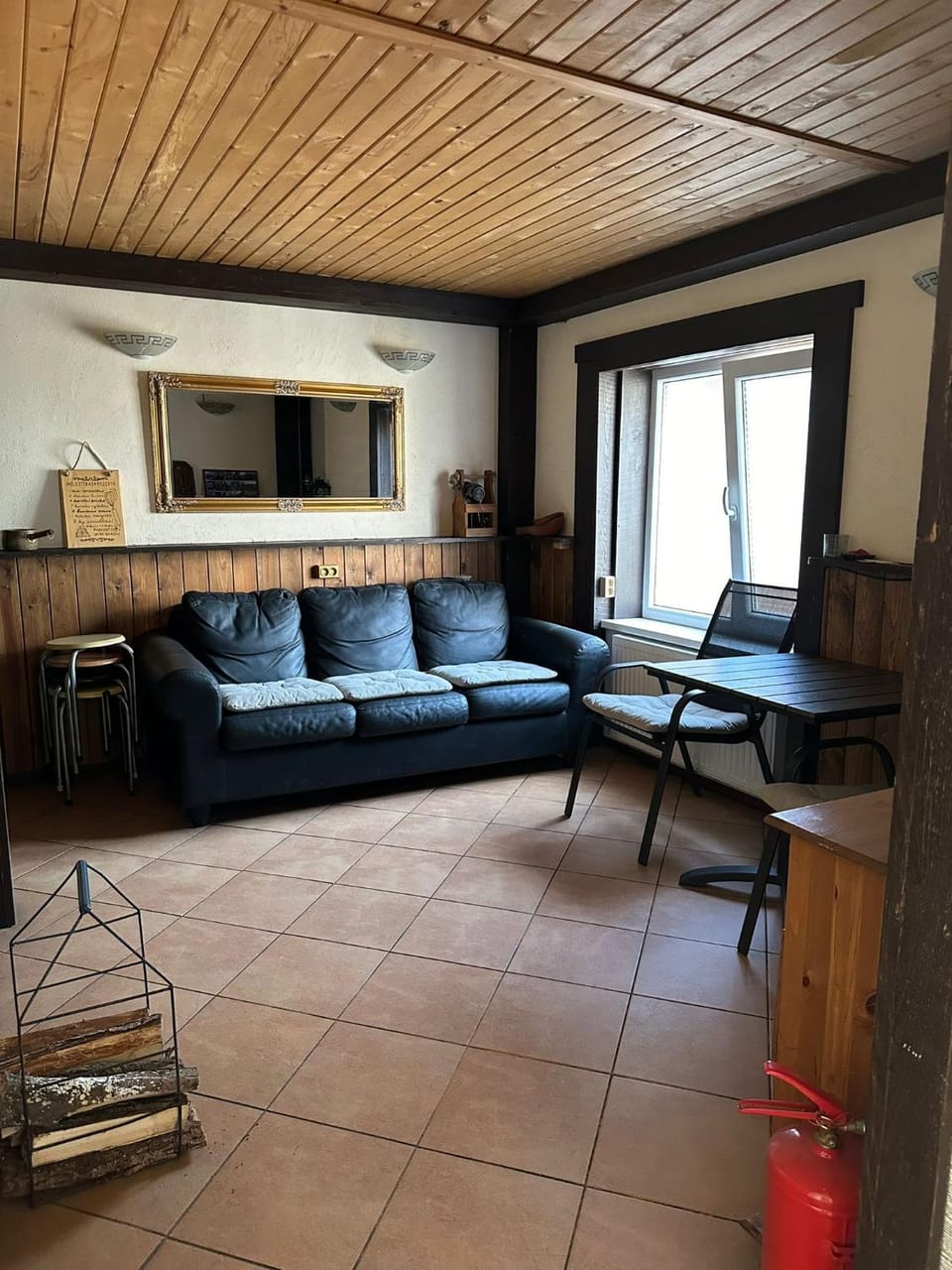 Seating area