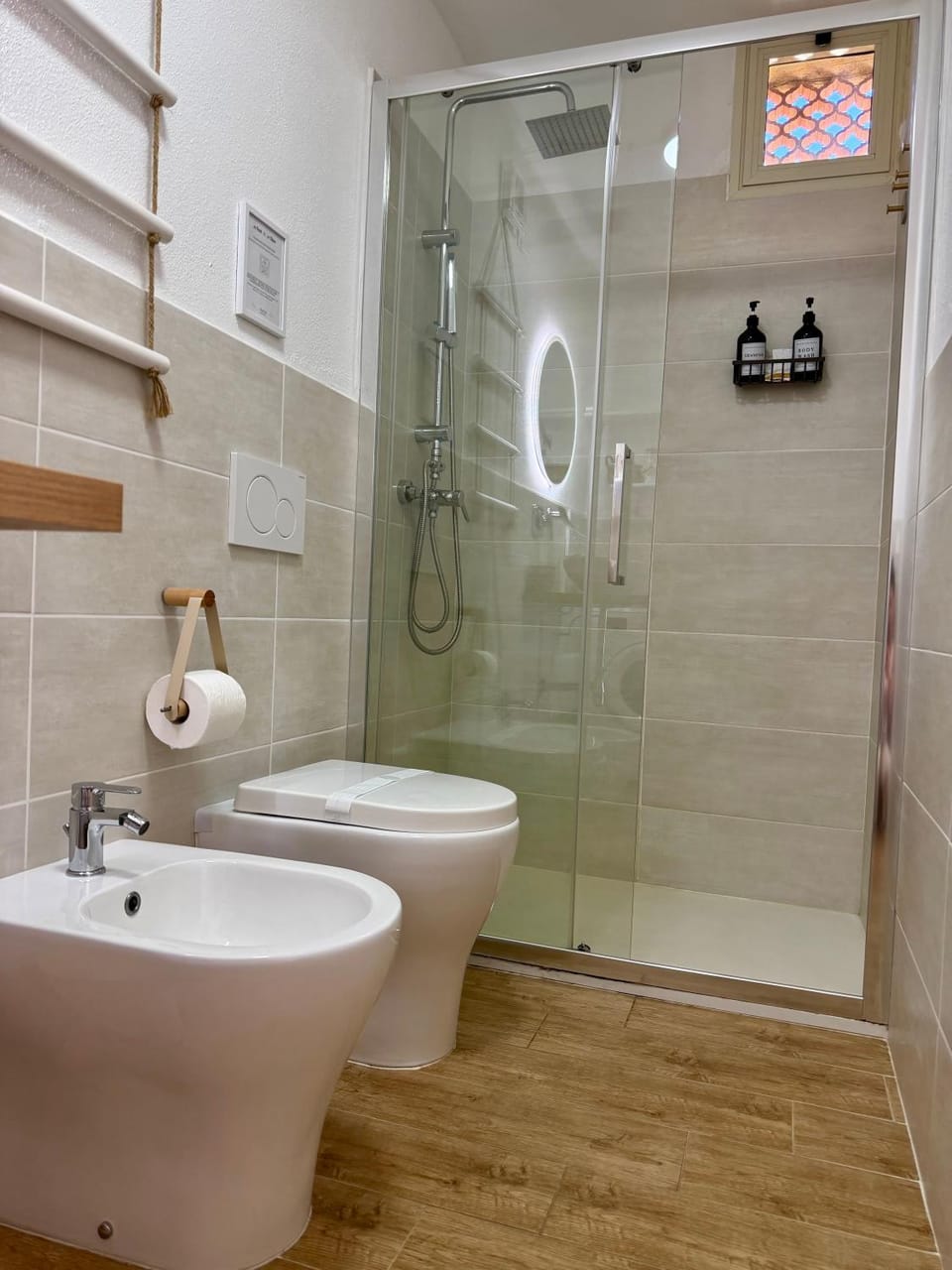 Shower, Toilet, Bathroom, bidet