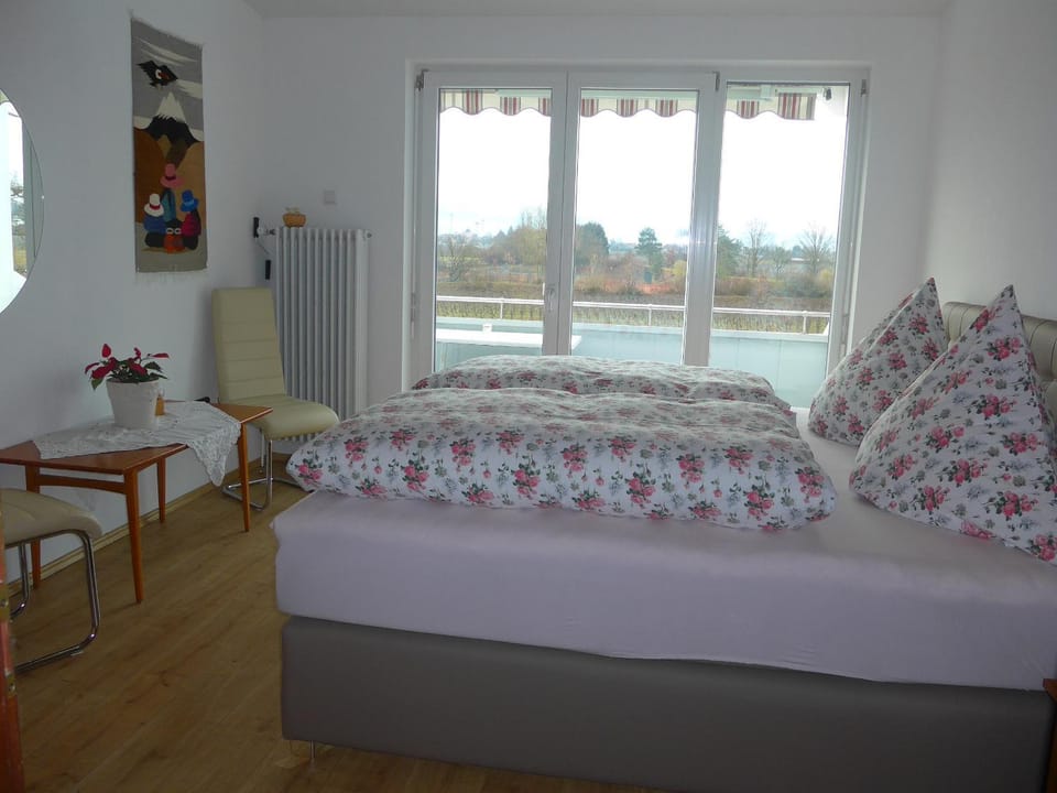 Ferienwohnung Haus Kübler Apartment in Langenargen