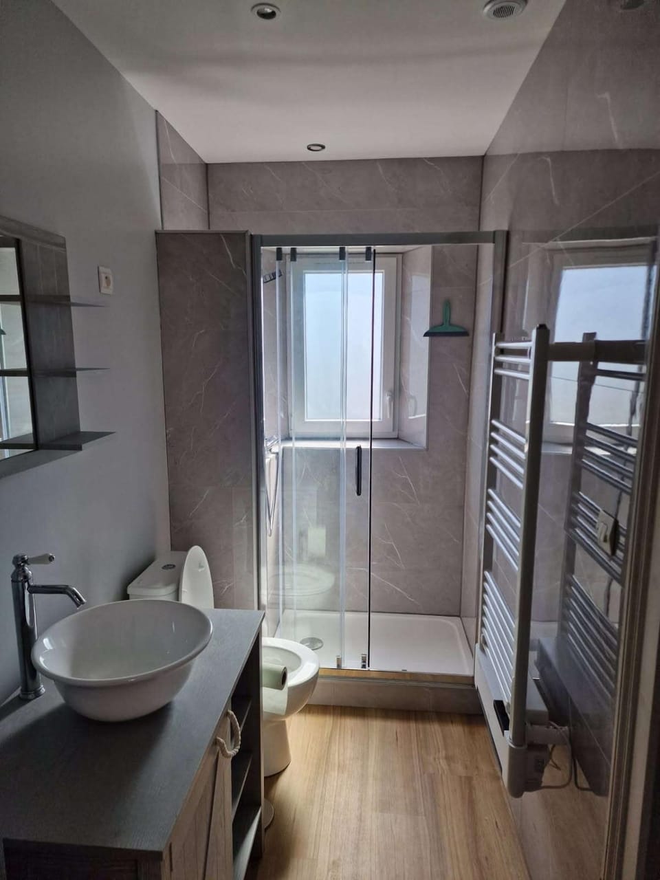 Shower, Bathroom