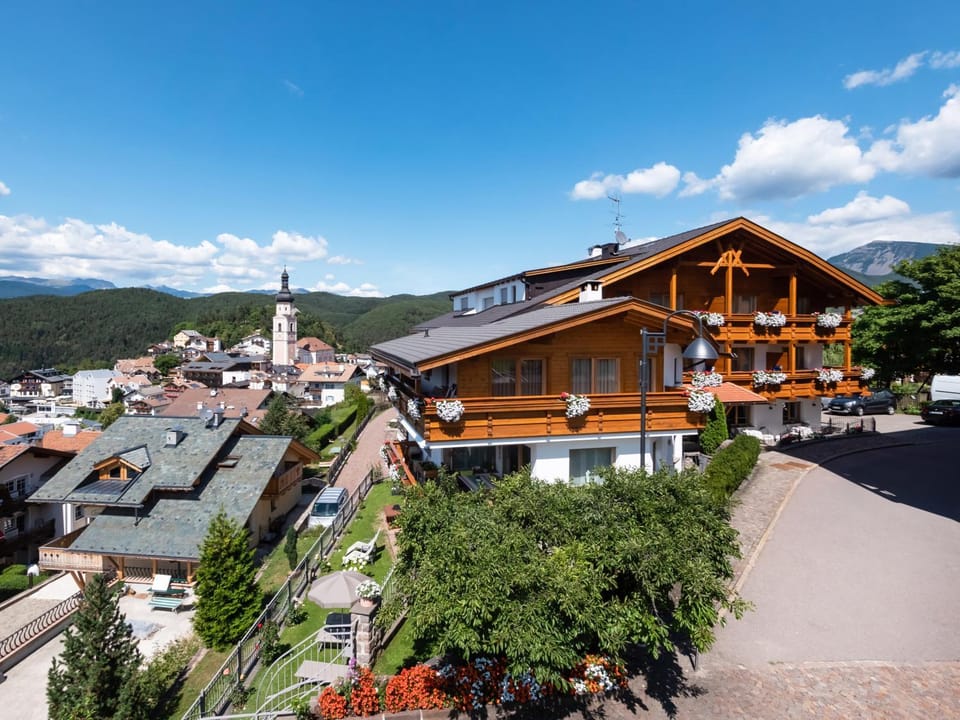 Garni Jasmin Bed and Breakfast in Kastelruth