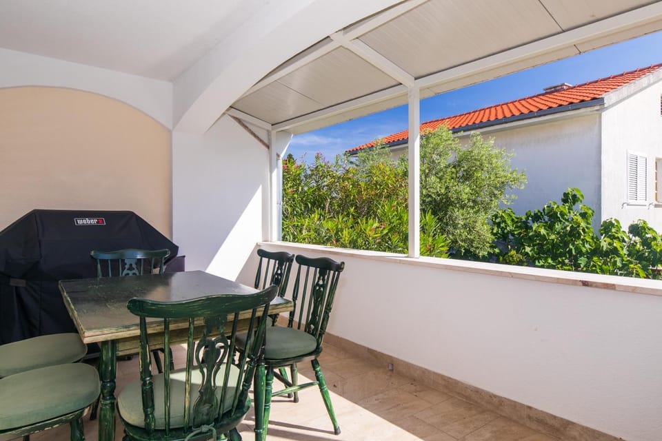 Patio, Balcony/Terrace