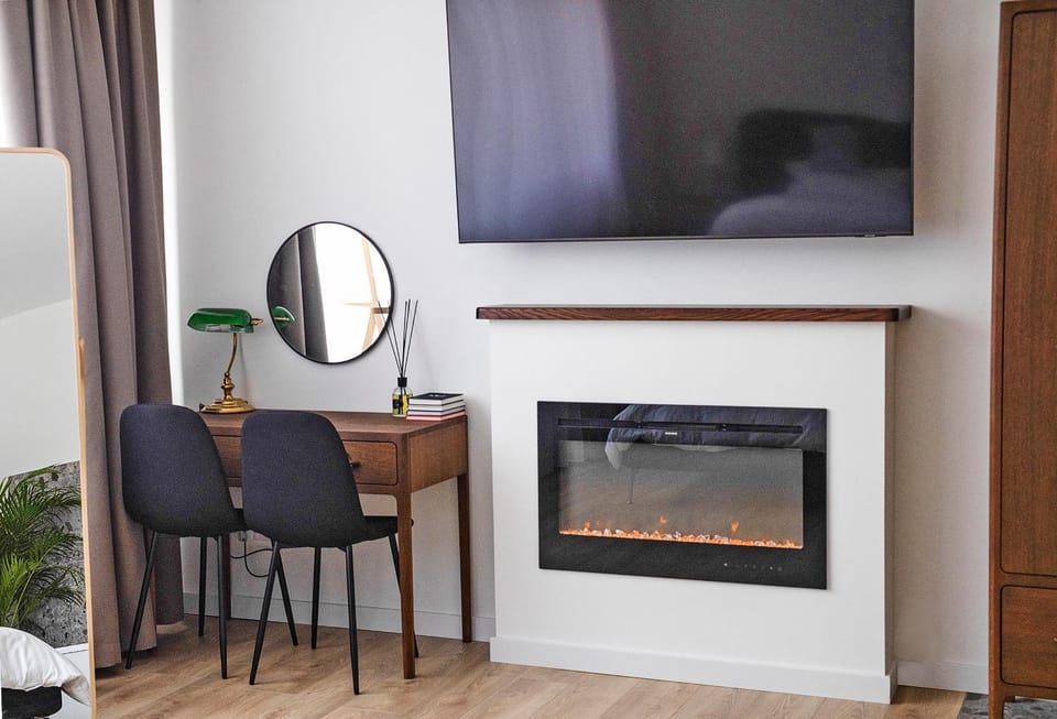 fireplace, internet