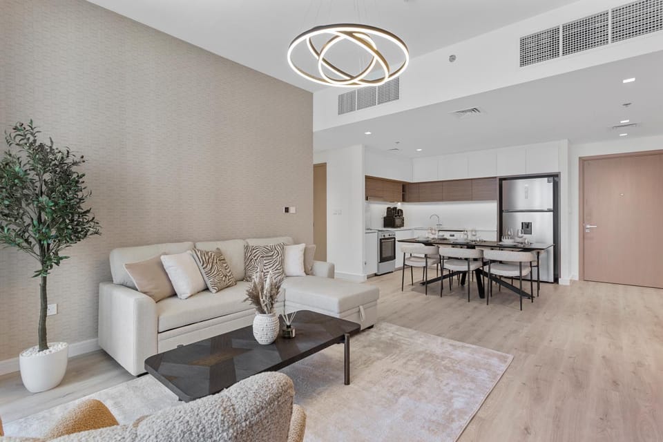 Luxury 2 bedroom in Dubai Creek Harbour- Suiteable Apartment in Dubai