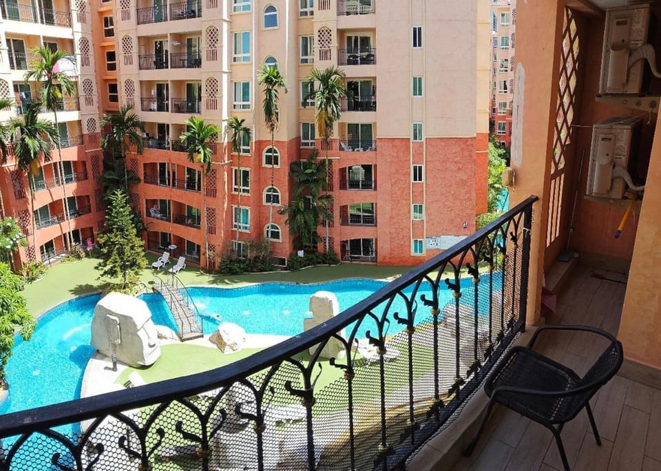 Balcony/Terrace, Pool view