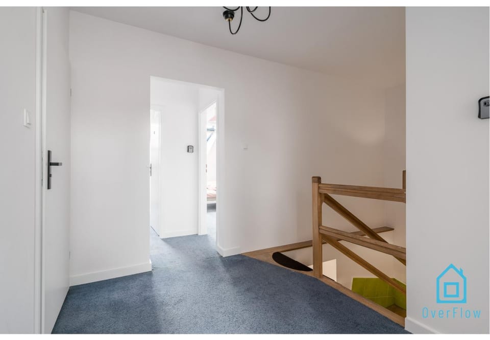 Mars Room - 15 min to Old Town Gdansk Vacation rental in Gdansk