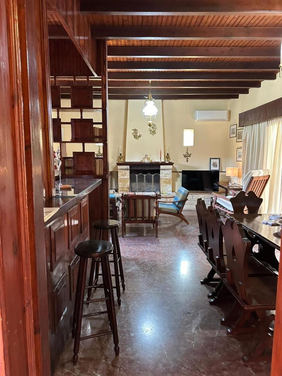 Living room, Dining area