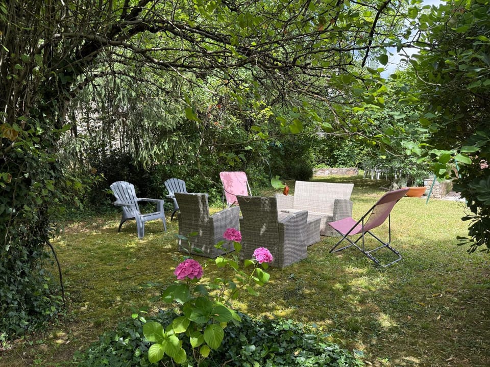 Garden, Garden view, Parking