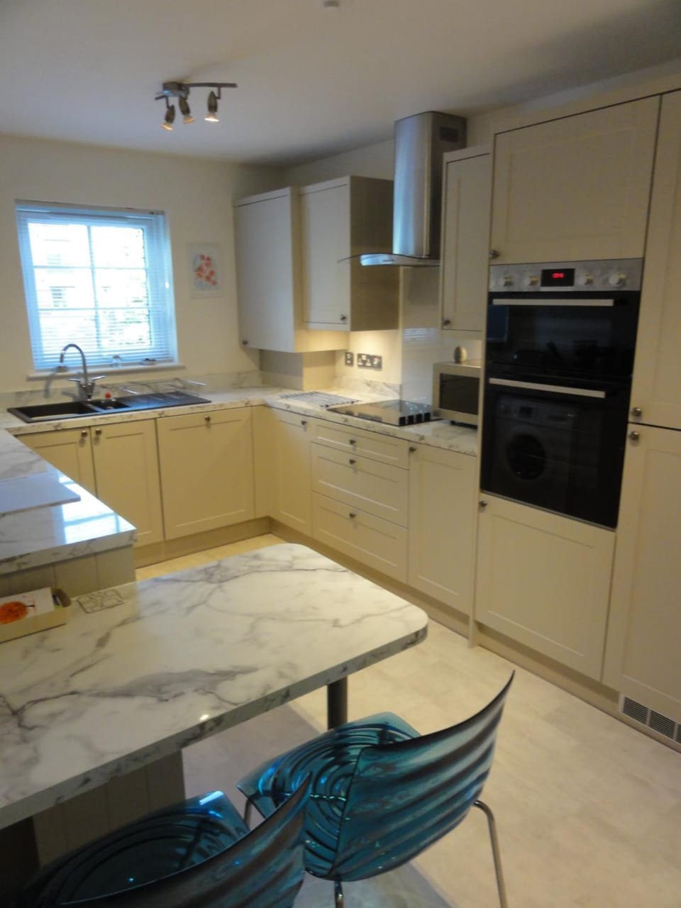 Orchard Brae Apartment in Edinburgh