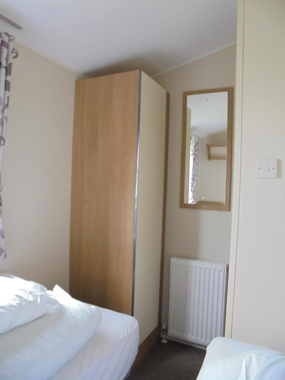 Bedroom, wardrobe