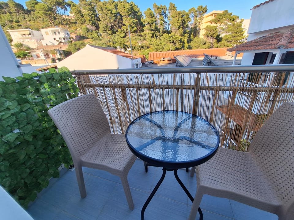 View (from property/room), Balcony/Terrace
