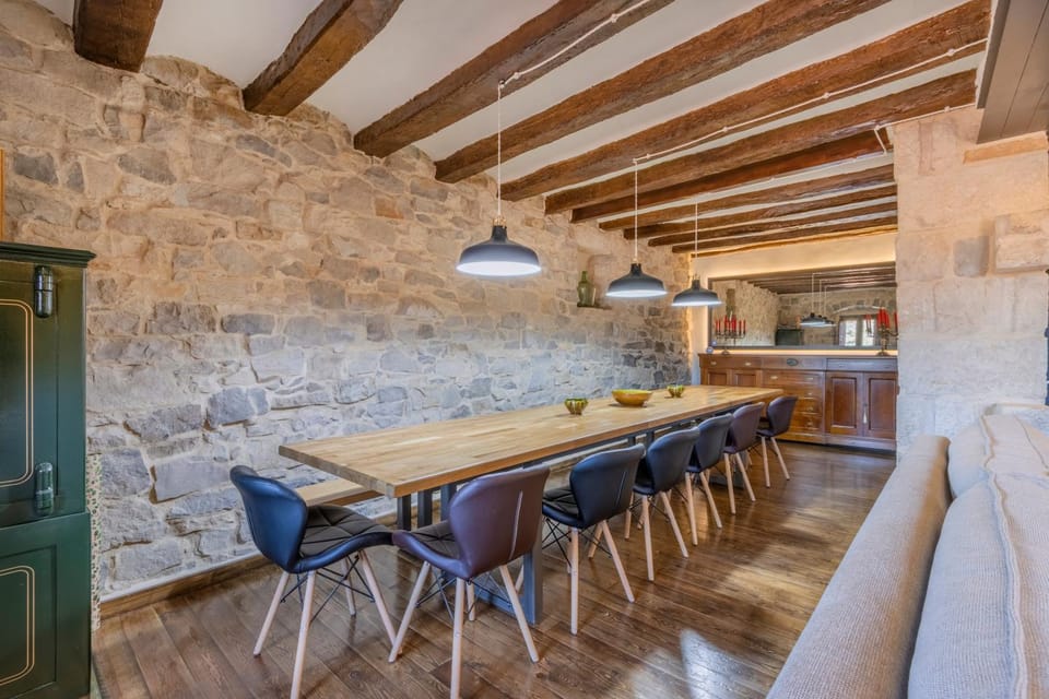 Property building, Living room