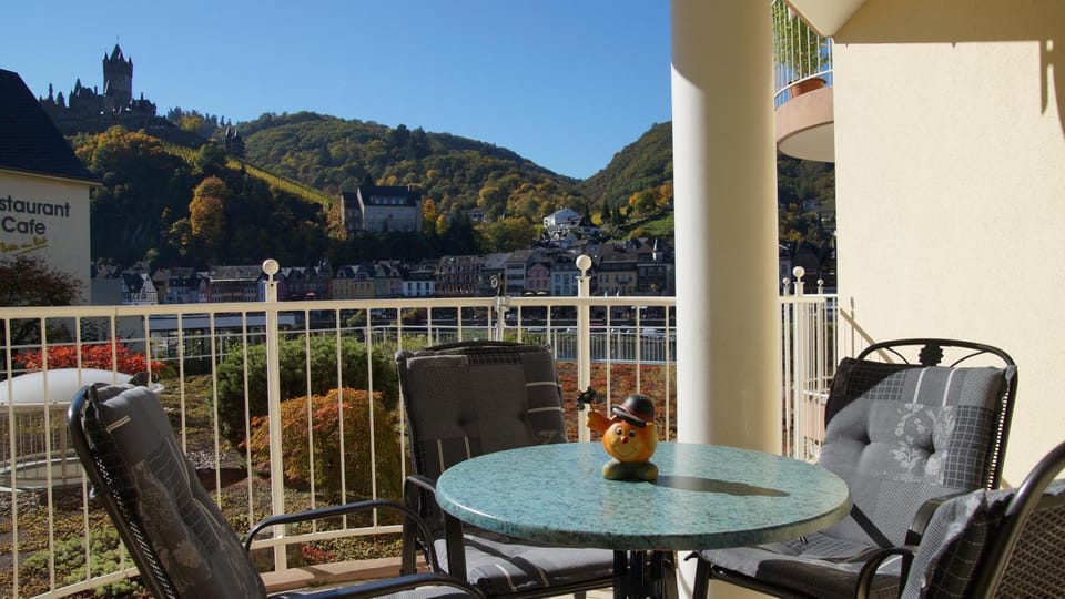 Balcony/Terrace, Balcony/Terrace, Landmark view, Landmark view, Mountain view, Mountain view, River view, River view