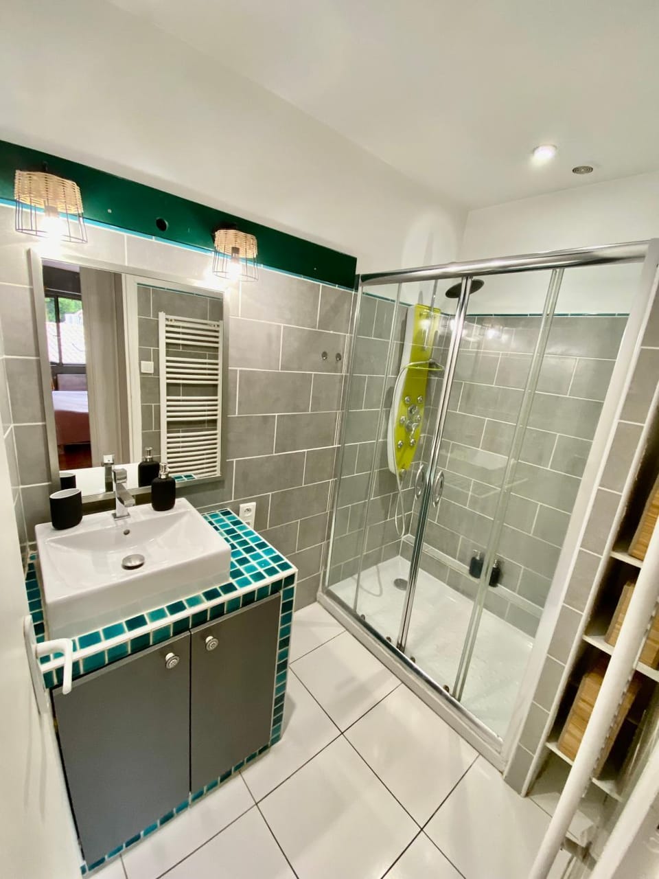 Shower, Bathroom