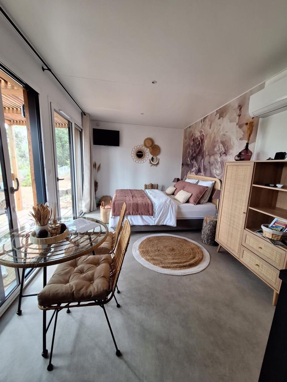Villa Sisyphe TINY HOUSE" la Odette" House in Lorgues