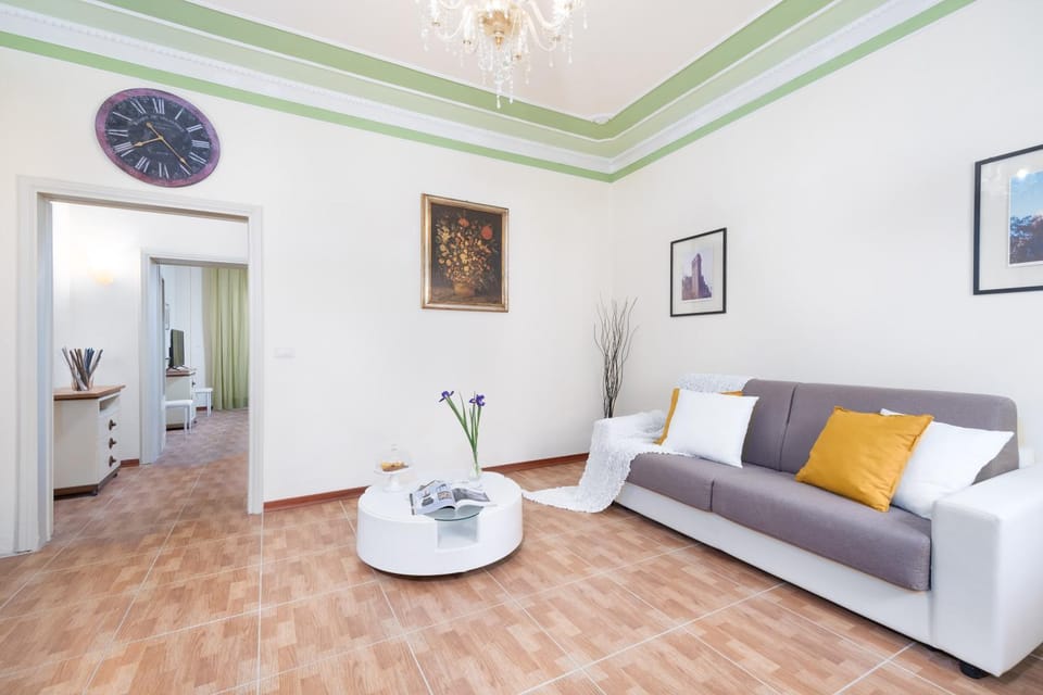 Villino Clara House in Viareggio
