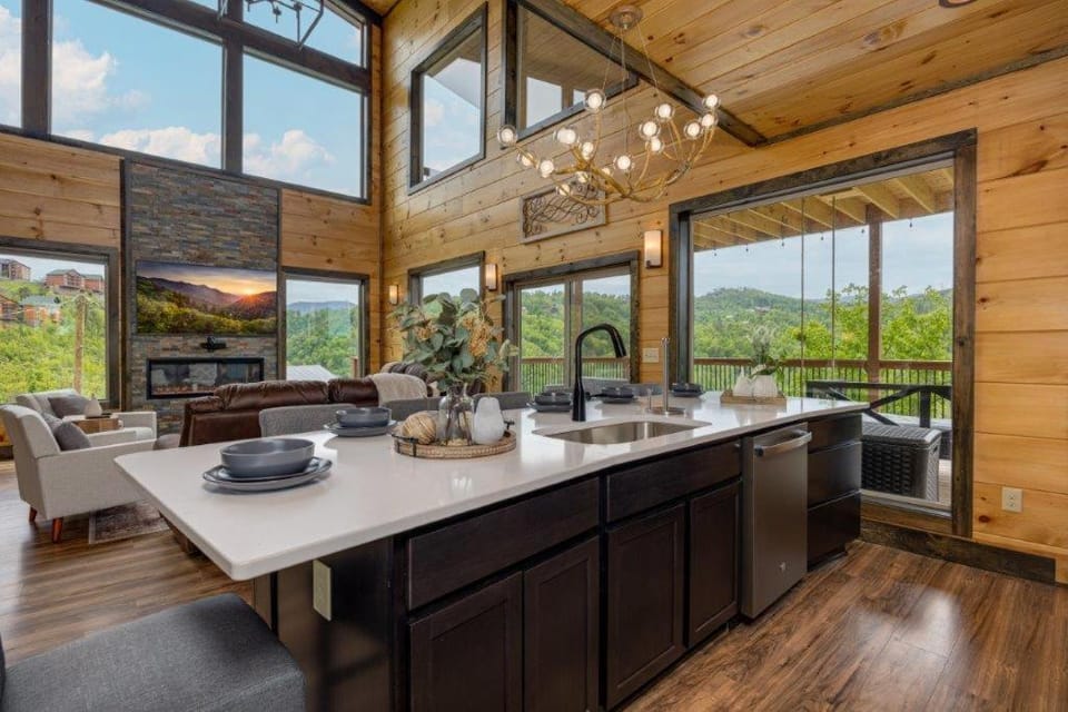 Peace Giver by Eden Crest Chalet in Gatlinburg