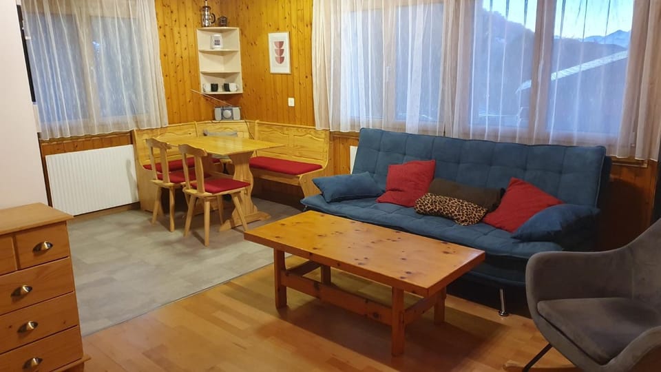 Chalet Falk Apartment in Canton of Valais