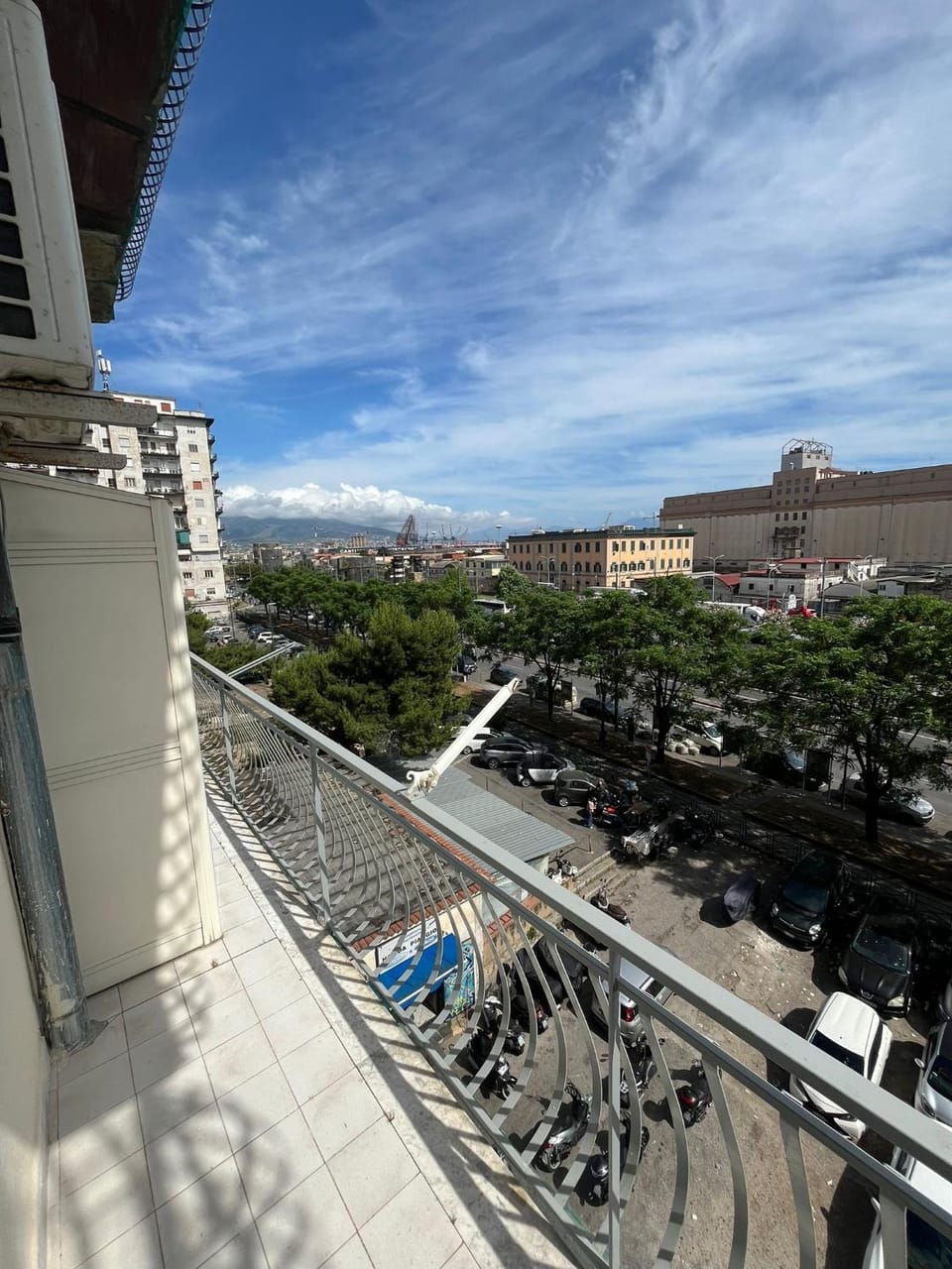 Property building, City view