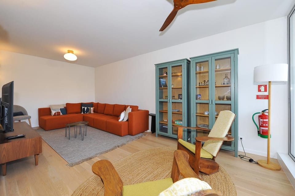 Communal lounge/ TV room, Living room