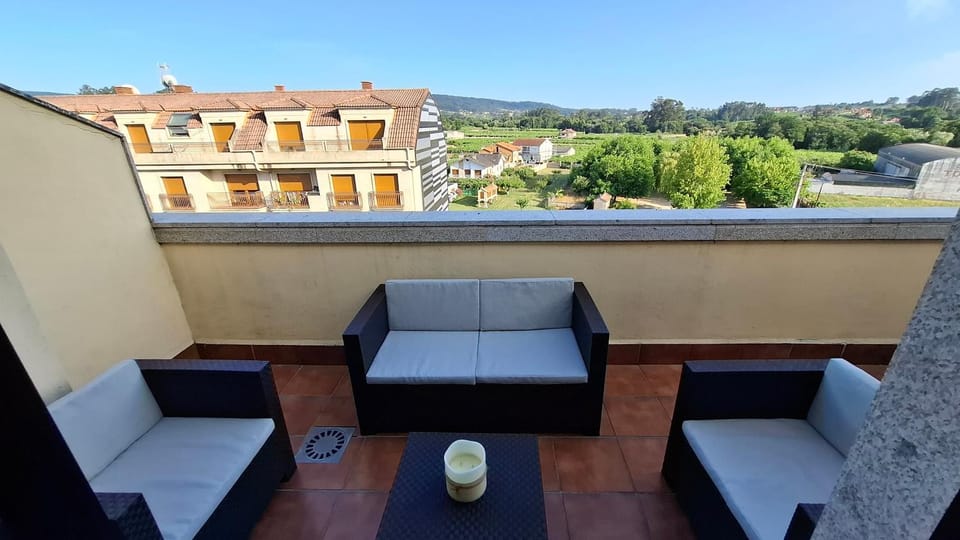 View (from property/room), Balcony/Terrace