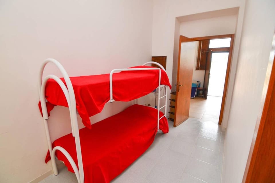 bunk bed